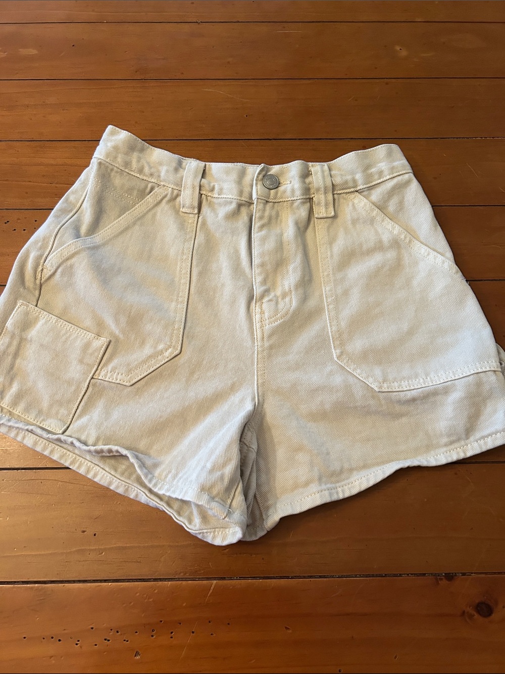 PacSun Cream High-Waist Utility Shorts Size 28